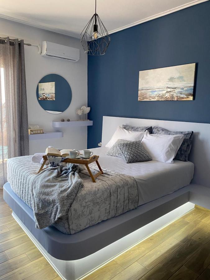 Seafront Kalamata Haven - Blue Luxury Suite Eksteriør billede