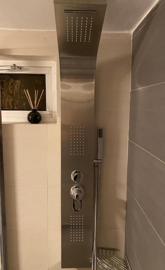 Seafront Kalamata Haven - Blue Luxury Suite Eksteriør billede