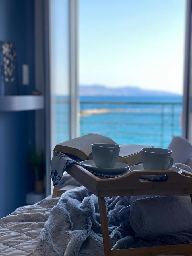 Seafront Kalamata Haven - Blue Luxury Suite Eksteriør billede